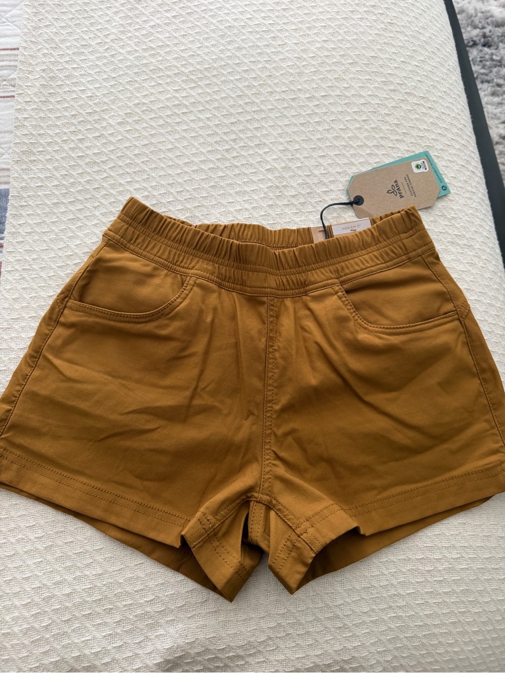 Prana Women's Athletic Shorts in Mustard brown/bronze size 2 inseam 3”